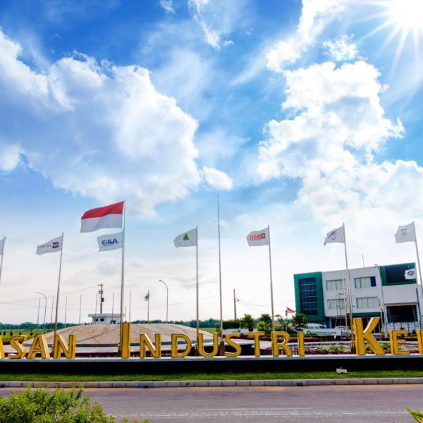 Menjaga Ketertiban dan Menghormati Kemanusiaan (Refleksi dari Insiden PKL dan Satpam di KIK Kendal)