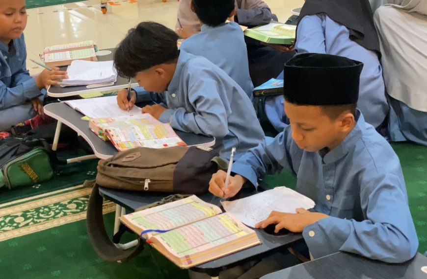 Urgensi Pendidikan Al-Qur’an Sejak Usia Dini dalam Membangun Generasi Berkarakter Qur’ani